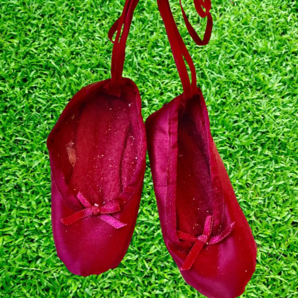 Ballet Slippers Christmas Ornament Ballerina Dancing RED FABRIC Vintage TAIWAN